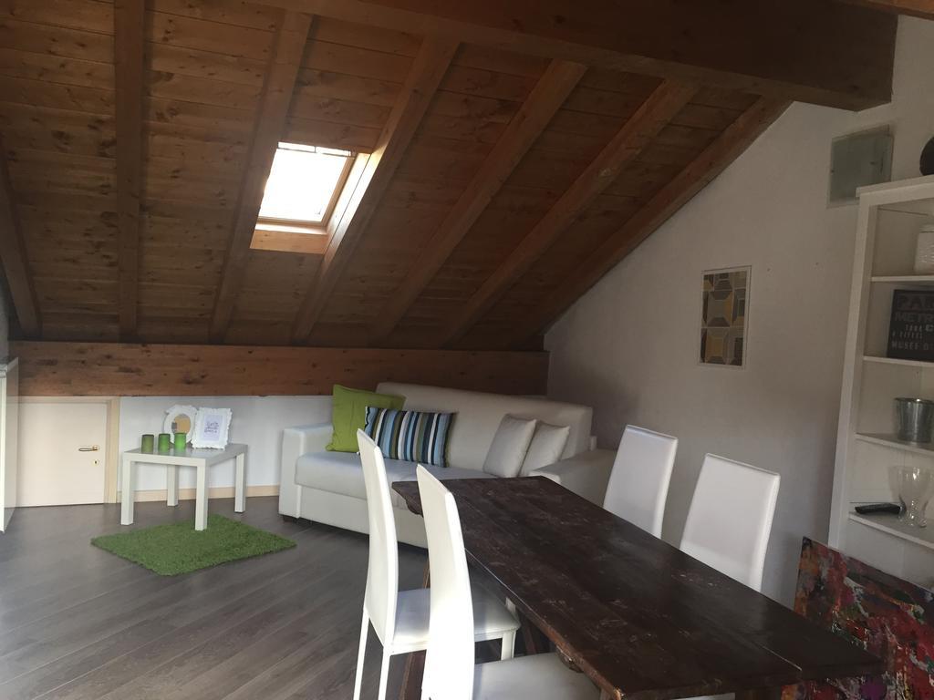 Apartment Largo IV Novembre San Fedele Intelvi Bagian luar foto